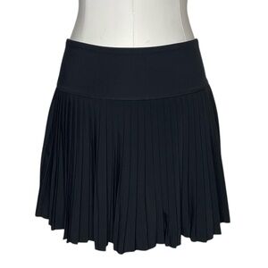GapFit Black Pleated Exercise Skirt size Large